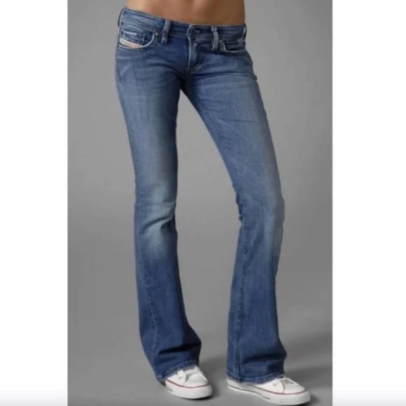 ☆正規品☆DIESEL  美脚効果◎  ストレートデニム  lowky Diesel | Jeans | Diesel Lowky Jeans Excellent Shape | Poshmark